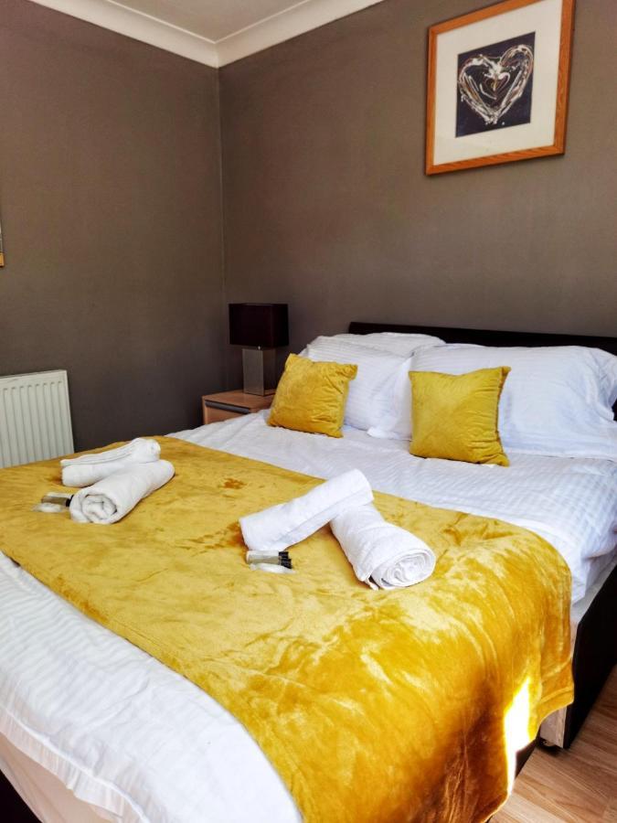 Fourth Avenue, Lovely Bungalow Available For Guests And Contractors Parking Wifi Nottingham Esterno foto