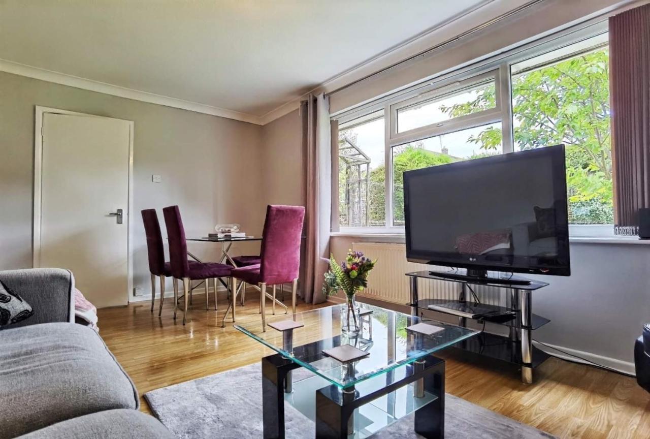 Fourth Avenue, Lovely Bungalow Available For Guests And Contractors Parking Wifi Nottingham Esterno foto